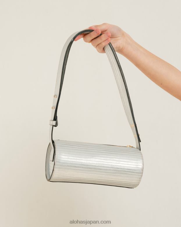 Alohas プリーツシマーシルバー 42TFH1119 女性 i プリーツ シマー - シルバー レザー ハンドバッグ