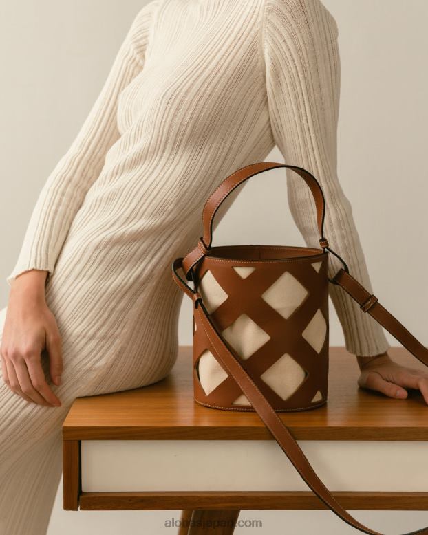 Alohas ワッフルタン 42TFH1154 女性 the u venti ワッフル - ブラウン レザー ハンドバッグ