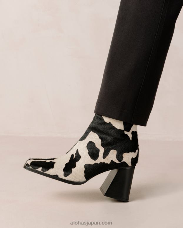 Alohas 牛の黒のプリント 42TFH147 女性 South Cow - 牛柄レザーブーツ