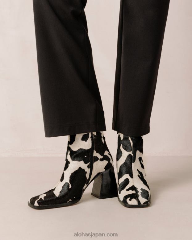 Alohas 牛の黒のプリント 42TFH147 女性 South Cow - 牛柄レザーブーツ