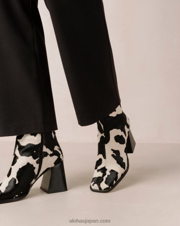 Alohas 牛の黒のプリント 42TFH147 女性 South Cow - 牛柄レザーブーツ