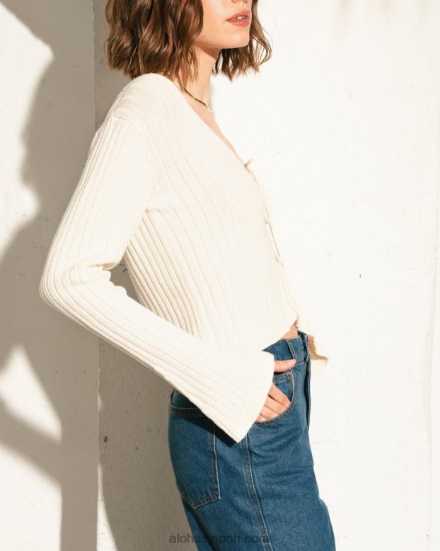 Alohas オフホワイト 42TFH702 女性 軽薄なレース編みの白いニットトップ
